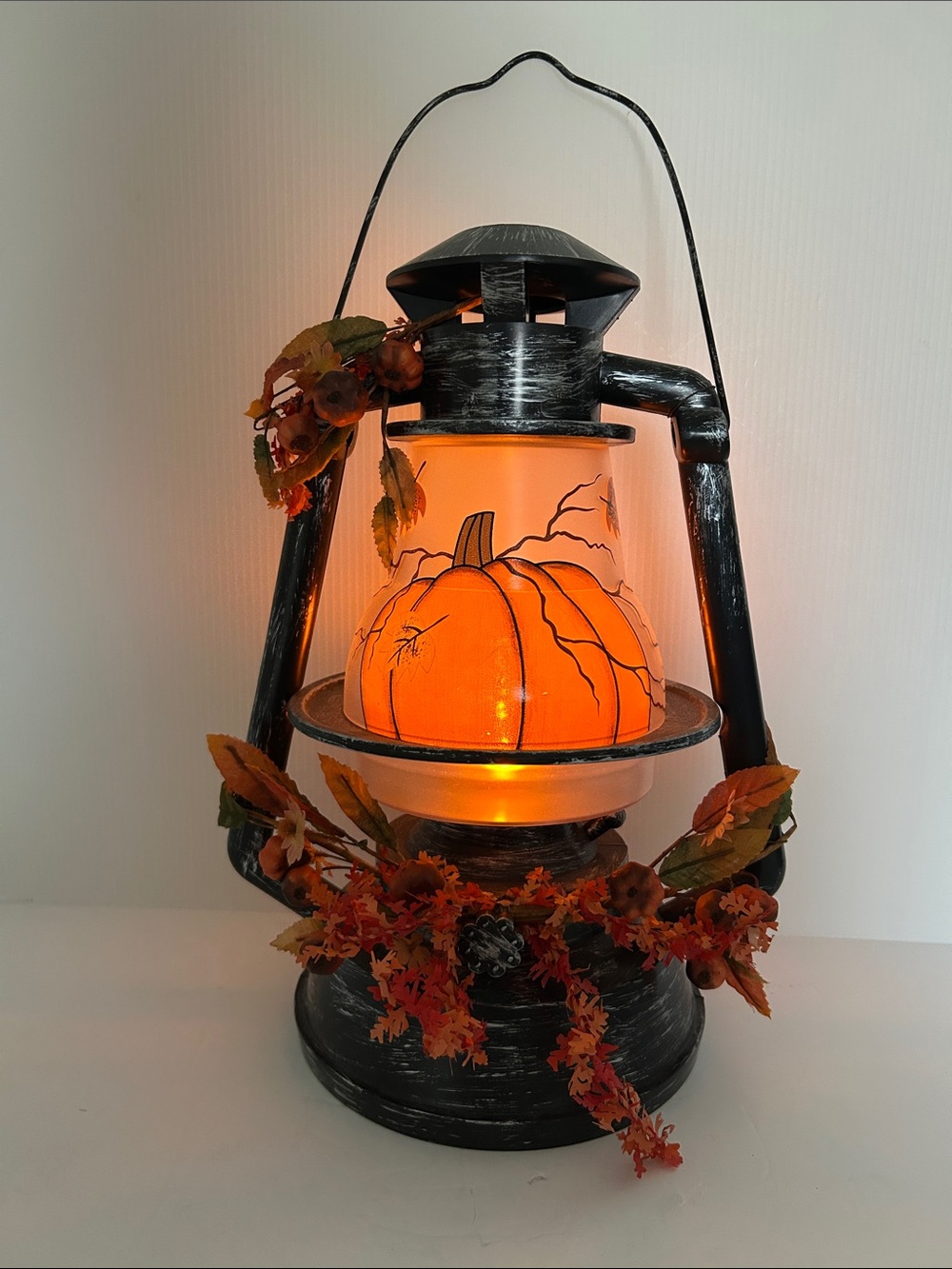Vintage Style Light Up Rustic Fall Handpainted Metal Lantern Tested & Working